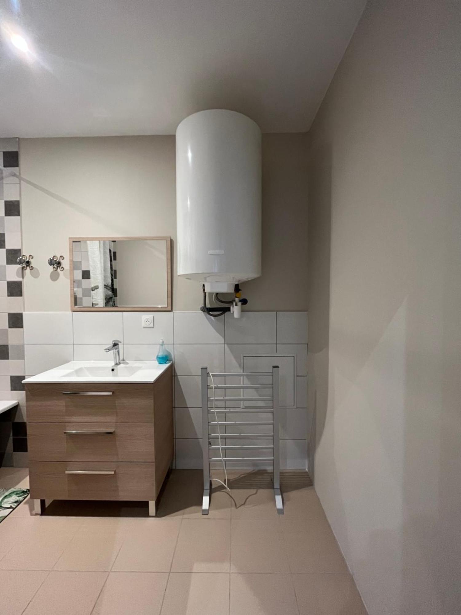 Apartamento Alta Bourg-lès-Valence Exterior foto