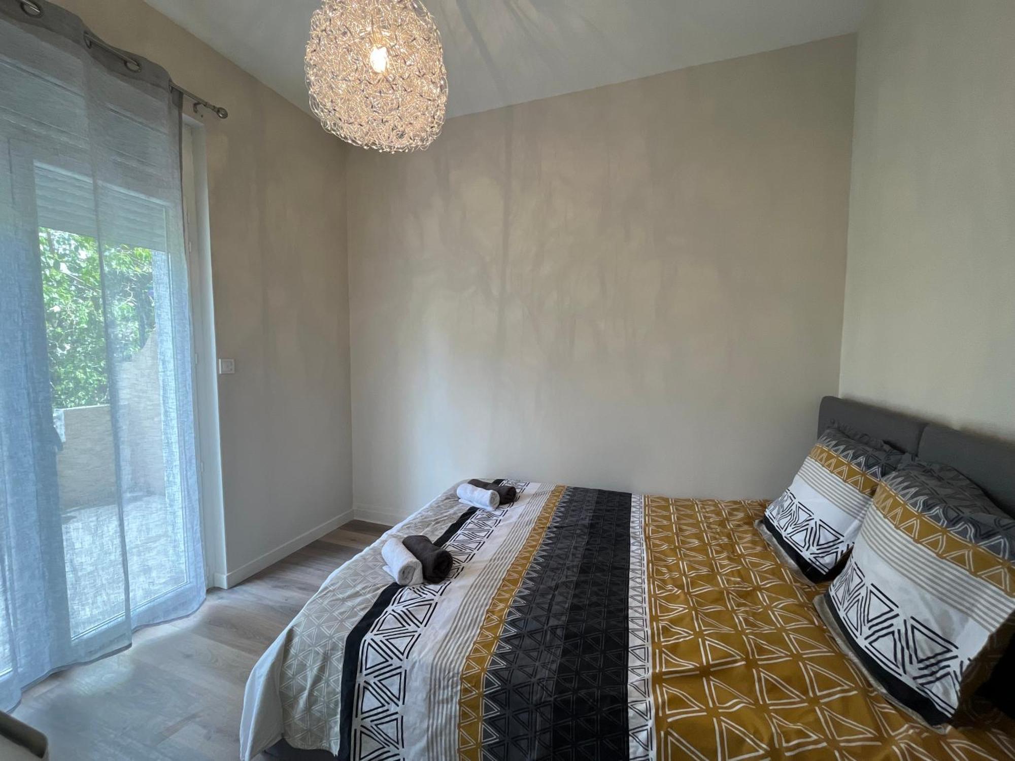 Apartamento Alta Bourg-lès-Valence Exterior foto