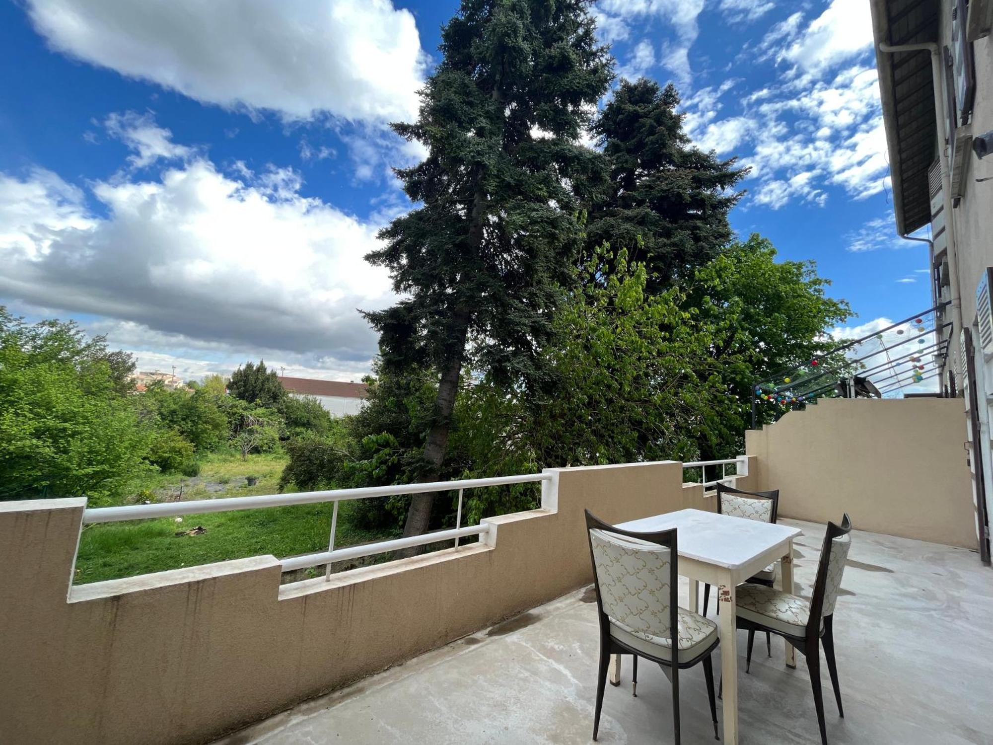 Apartamento Alta Bourg-lès-Valence Exterior foto